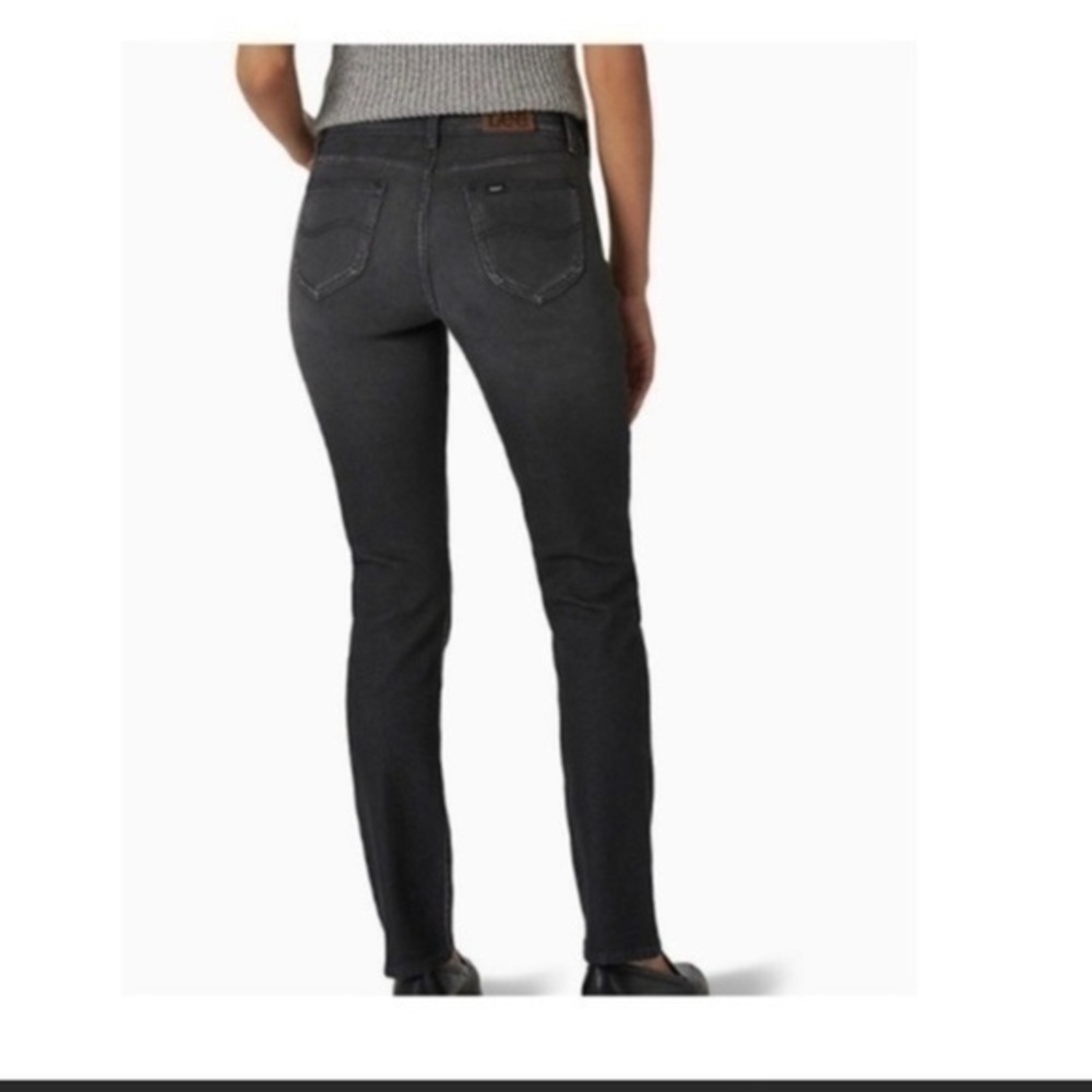 NWT Lee Straight Jeans Legendary Mid Rise size 12 regular New